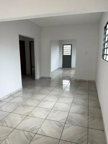 Casa dois quartos com amplo quintal no Residencial Recanto do Bosque