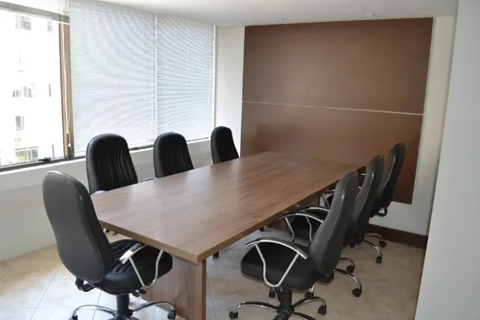 Sala Comercial - Centro Histórico - 62m² - Excelente Estado