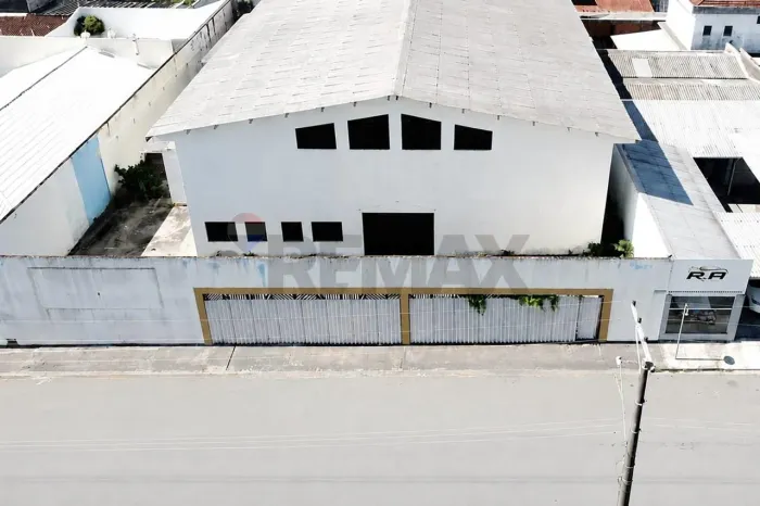 Galpão à venda na Vila Ribeirópolis, Registro SP | RE/MAX
