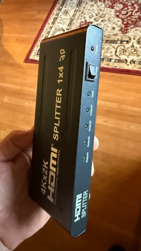 Divisor HDMI Splitter 1x4 Ultra HD 4K 2K 3D - Perfeito Estado