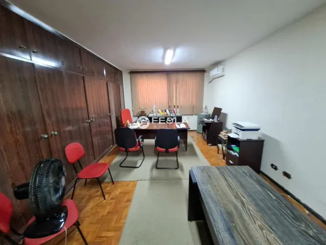 Casa à venda em Americana, Centro, com 5 quartos, com 289 m²