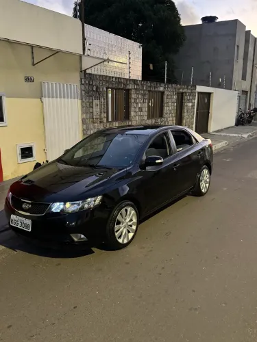 Kia Motors Cerato 1.6 16V Mec. 2010