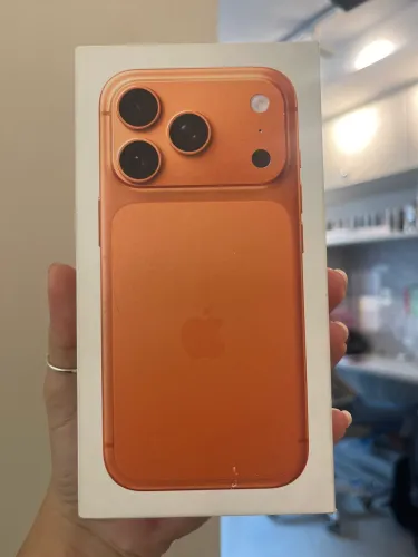 IPHONE 17 PRO 256GB LACRADO!!! GARANTIA DE UM ANO PELA APPLE!!!