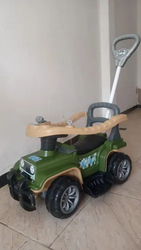 Motinha jeep para criança