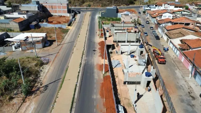 Loja / Salão / Ponto Comercial para alugar em Sete Lagoas