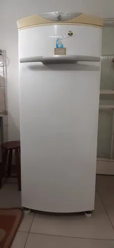 Geladeira branca Brastemp Clean 342l