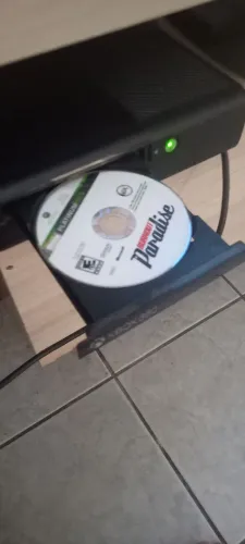 xbox 360 super slim desbloqueado mídia física ótimo estado de conservação. sem frete