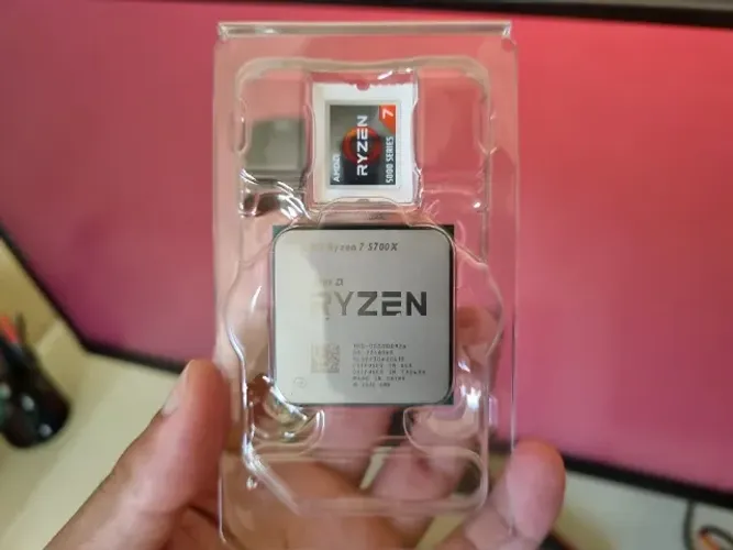 AMD Ryzen 7 5700X 8C/16T - NOVO NO BLISTER (Testado)