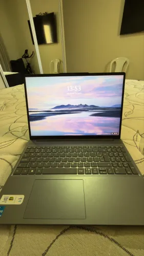 Notebook LENOVO - Slim 3i - i5