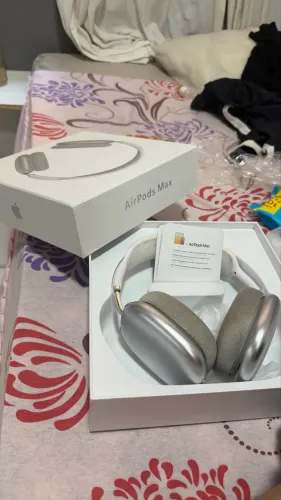 AirPods Max