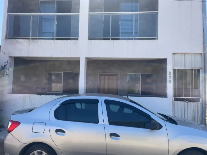 Casa para alugar R$ 1.690 com água luz e internet (cortesia)