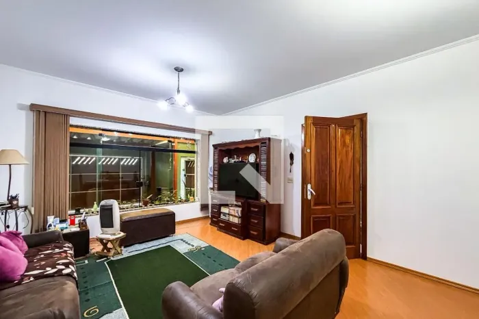 Casa à Venda - Belém, 2 Quartos, 132 m2