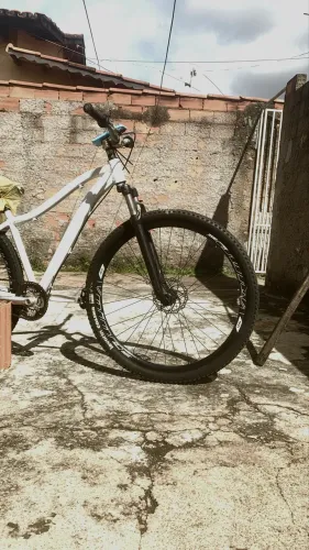 Bike porepenas 1500 reais isso mesmo vc não ouviu errado 