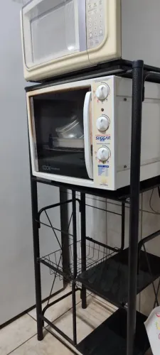 Suporte de microondas e forno/fruteira