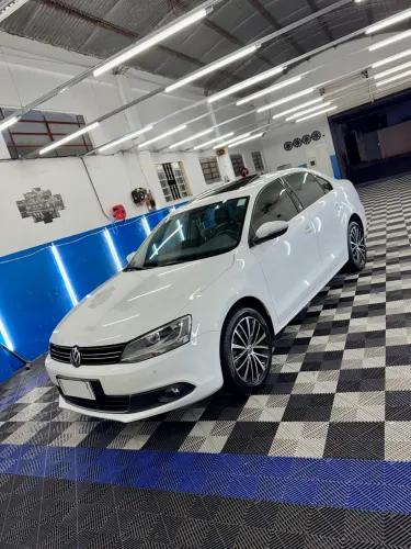 Volkswagen Jetta Highline 2.0 TSI 16V 4P Tiptronic 2014