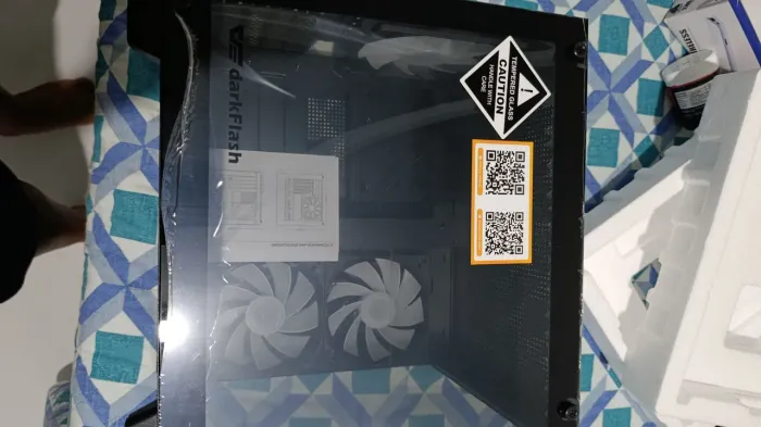 Vendo gabinete Gabinete Gamer Aigo Darkflash Durin D275M,Novo