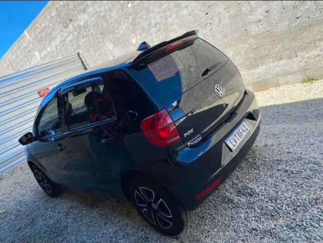 Volkswagen Fox 1.0 MI Total Flex 8V 5P 2012
