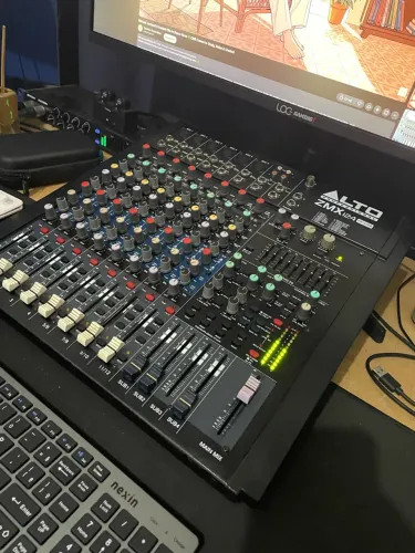 Mesa de som alto ZMX 124 usb/fx