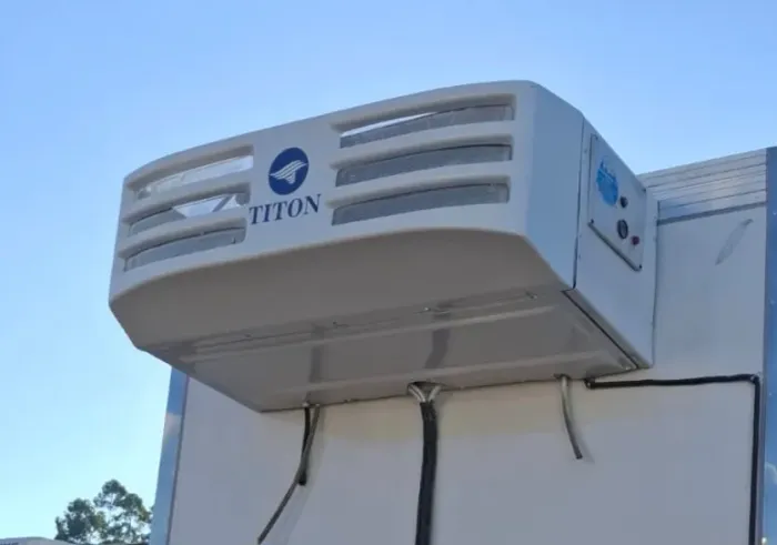 aparelho de refrigeração para baús de caminhão Marca Titon