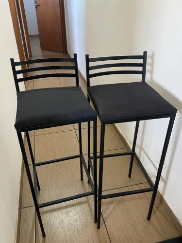 2 Banquetas com encosto de 80cm