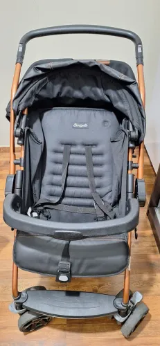 Carrinho de bebê burigoto rio K + bebê conforto touring