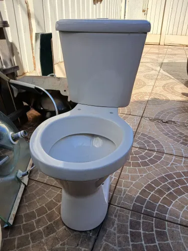 Vaso sanitário caixa acoplada novo