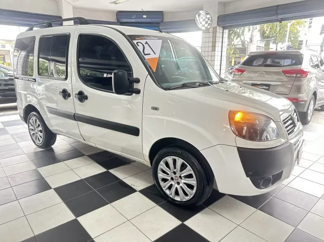Fiat Doblo Essence 1.8 Flex 16V 5P 2021