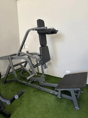 Squat Hammer Strenght