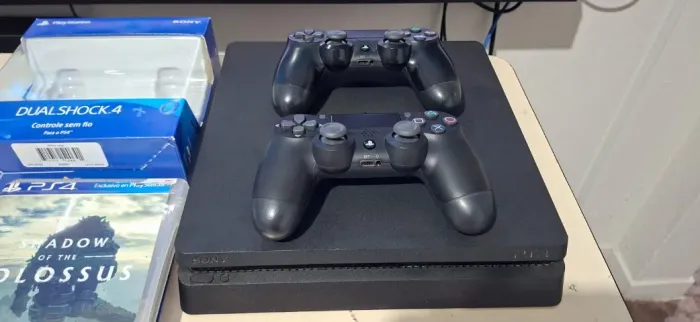 Playstation 4 Slim 1 Tera