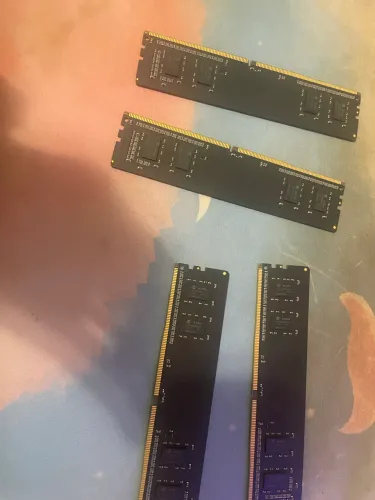 Pente ddr4 4gb (desconto se levar mais de 1)