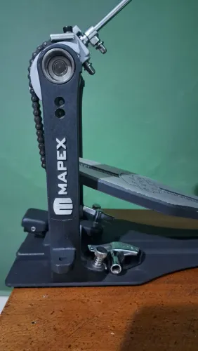 Pedal de Bumbo para Bateria Mapex P600