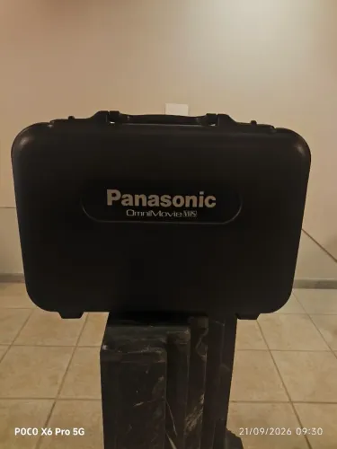 Filmadora Panasonic OmniMovie VHS - conjunto completo com maleta original