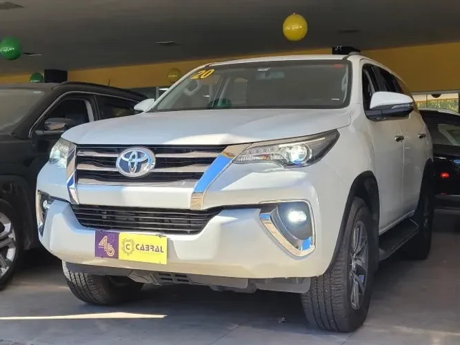 Toyota Hilux SW4 SRX 4X4 2.8 TDI 16V Dies. Aut. 2020