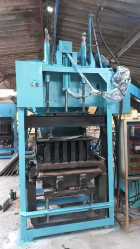 Máquina de blocos 
