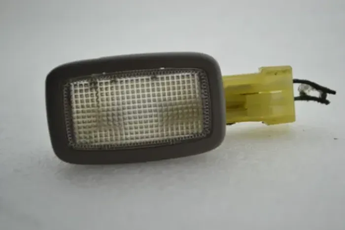 Luz Luminaria Cortesia Interna Kia Grand Carnival 2015 2016 