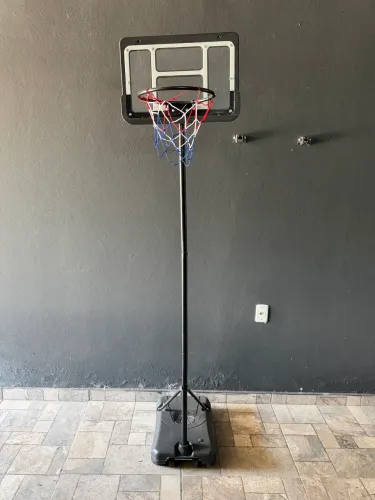Tabela de Basquete Infantil Regulável 2,40m + Bola + Bomba de Ar - Kit Novo Completo