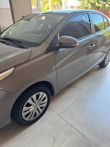 Toyota Yaris XL Live Sedan 1.5 Flex 16V 4P AUT 2020