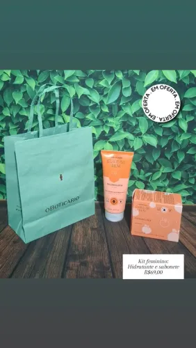 Kit feminino com hidratante e sabonete 