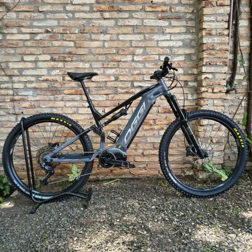 Bicicleta Elétrica Oggi Razzo | 98km rodados | Tam. L