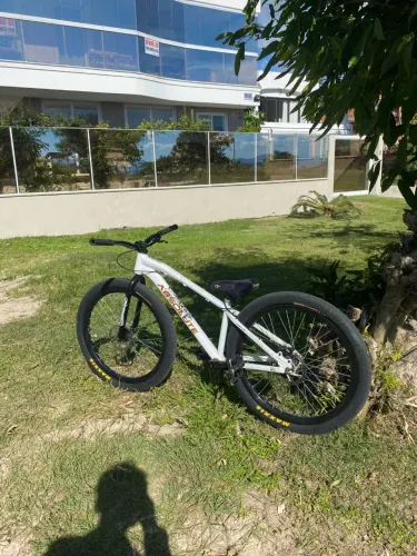 Quadro absolute Brutus pro branco