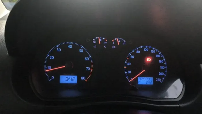 Volkswagen Polo Sedan 1.6 MI Total Flex 8V 4P 2007