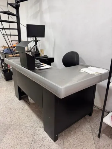 Caixa/check out flex completo com suporte monitor e PDV