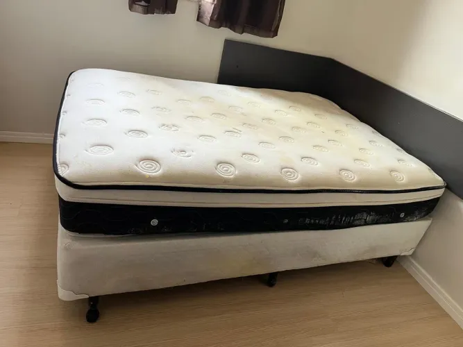 CAMA BOX VIÚVA À VENDA