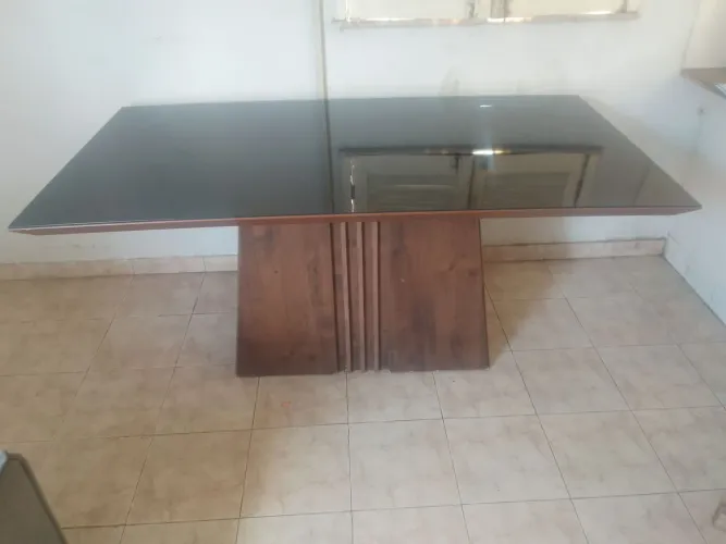 Vendo mesa de jantar