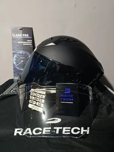 Capacete RaceTech Volt 58, Viseira Escura e Clara, Balaclava, Lente Antiembaçante