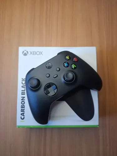 CONTROLE XBOX SERIES SEMINOVO ? CARBON BLACK