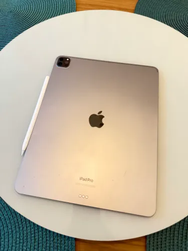 iPad Pro 12.9? 6ª Geração M2 128GB + Apple Pencil Original | Tela Danificada