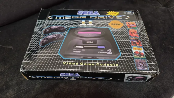 Mega drive 2 novo retro roda jogos na memoria com entrada para cartucho