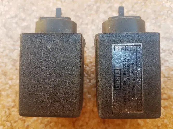 Relê De Seta Kawasaki Z750 Original Semi Novo - 02 Peças