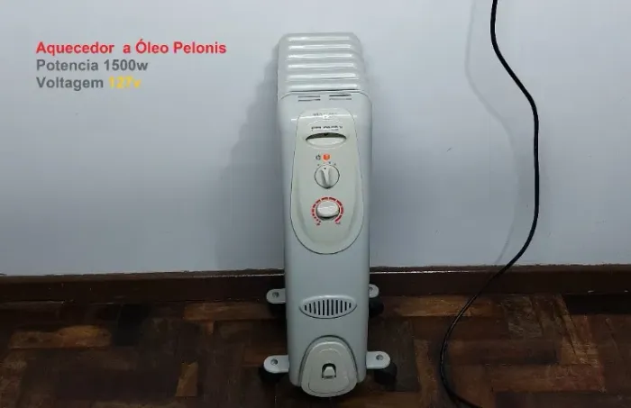  Aquecedor Ambiente a Óleo Pelonis Nyla7 1500W/ 110V - ac. Cartão